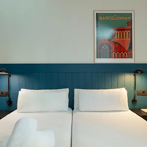 https://som-nit-port-vell.topbarcelonahotels.com