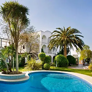 https://hotel-el-moli.catalonia-hotels.com